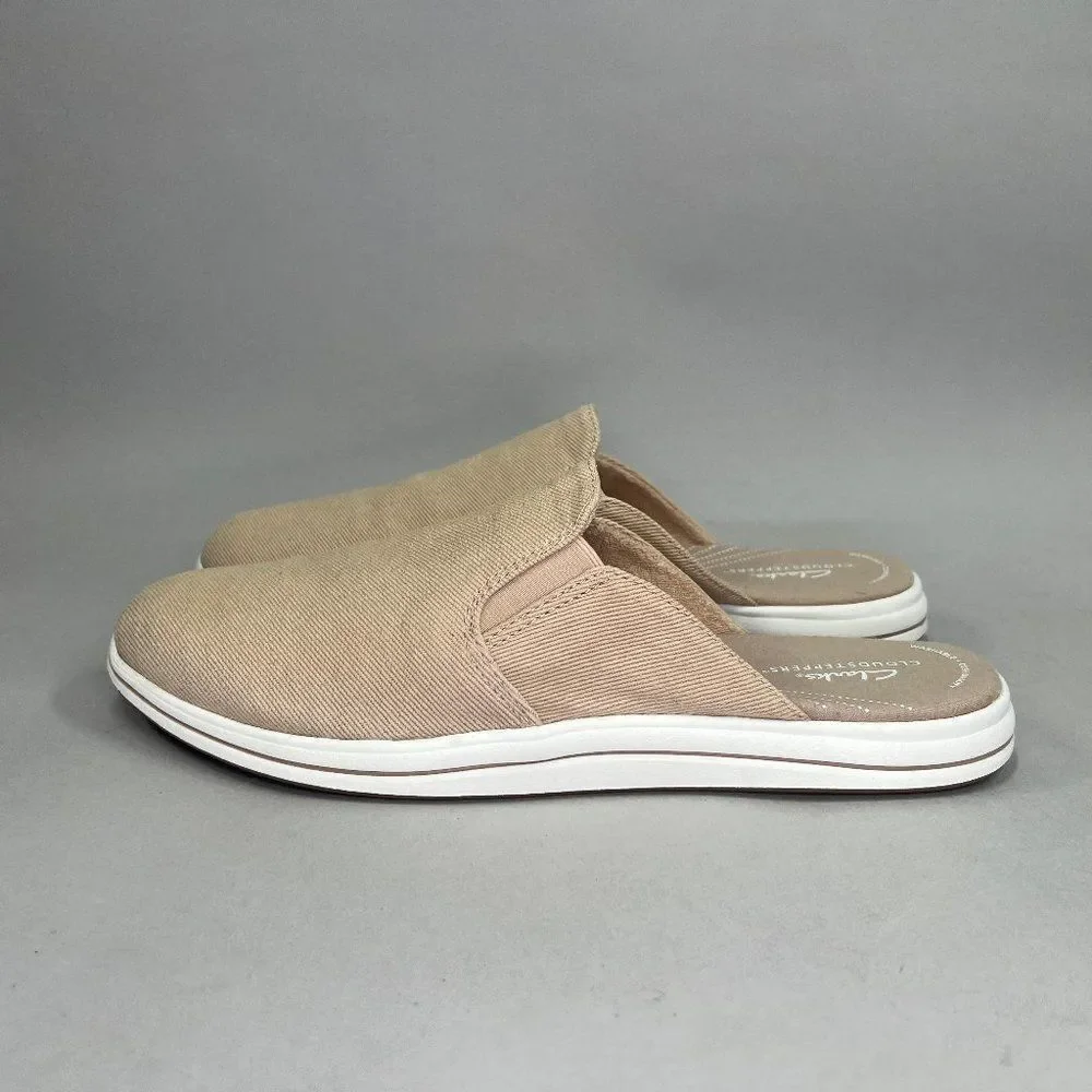 Clarks Women's Size 12 Cloudsteppers Mules_4